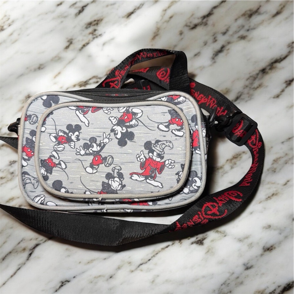 WDW Mickey Mouse Gray Mini Bag (convertible Cross Body Or Fanny Pack) Disney